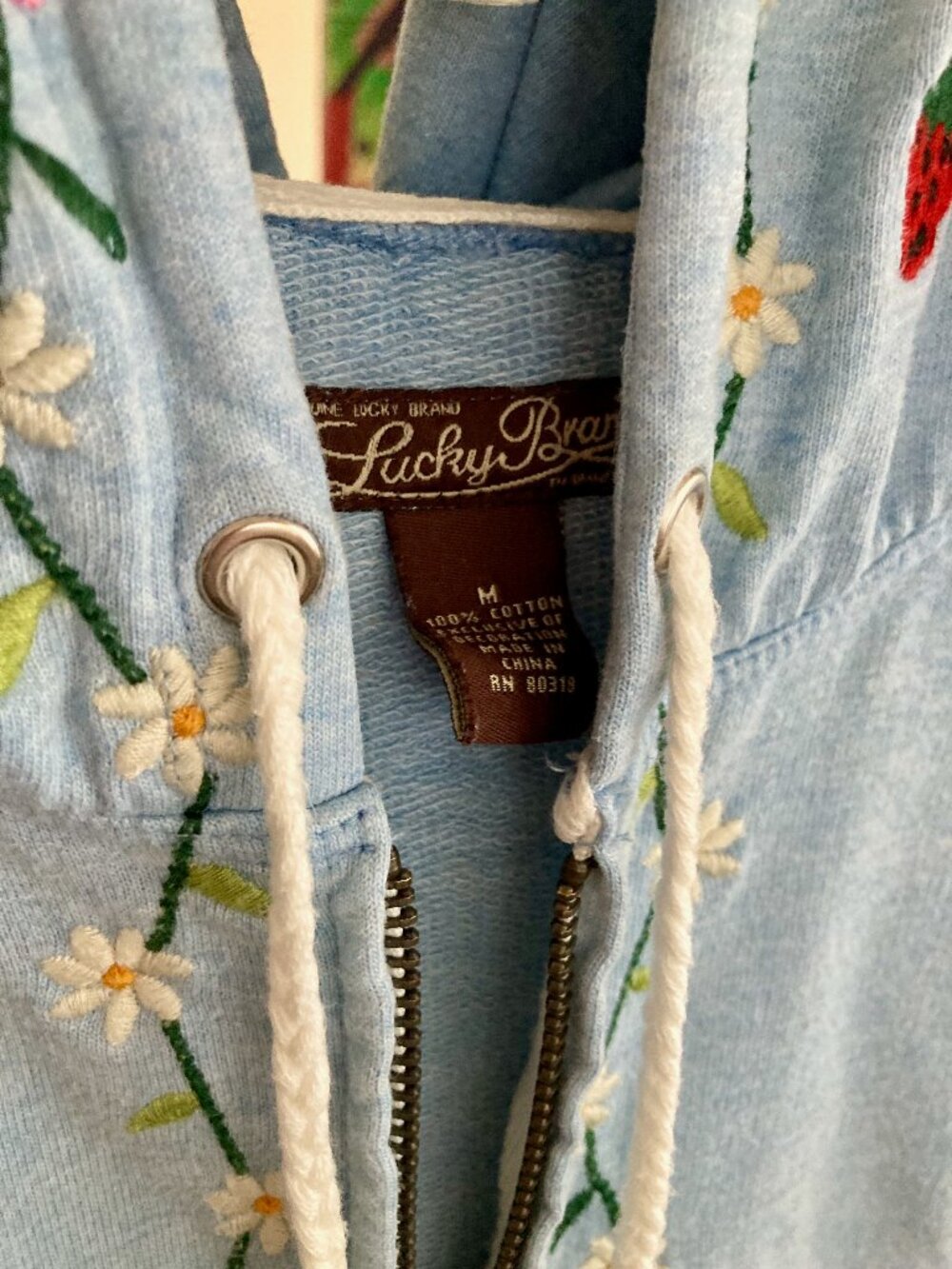 Lucky Brand heather blue floral embroidered hoodie Y2K M - Picture 3 of 3